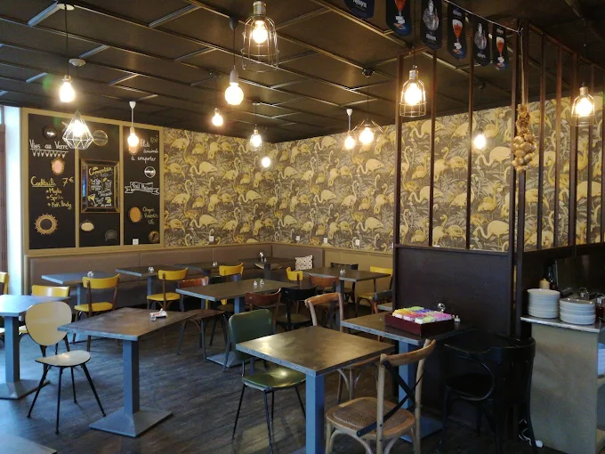 Salle intérieure tapisserie flamants roses